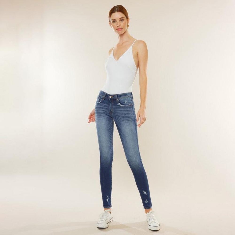 KanCan mid-rise super skinny 1/24 jegging jeans nwt new